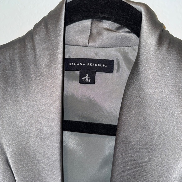 Banana Republic Silk Dress midi dress - Picture 7 of 11